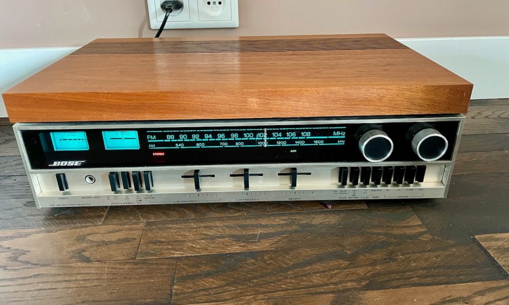 Bose 550 receiver
