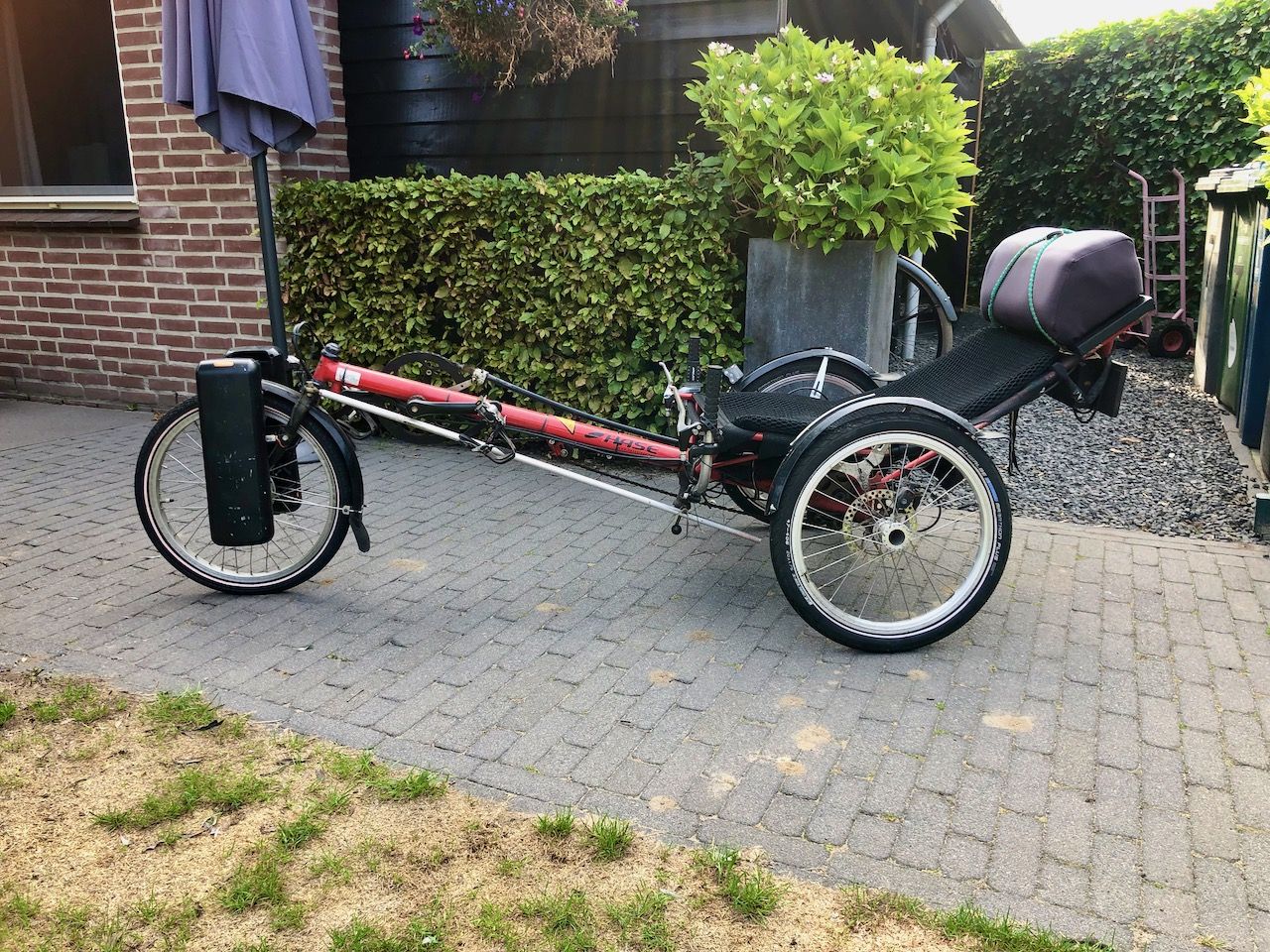 Oude Hase Kettwiesel ligfiets aangepast