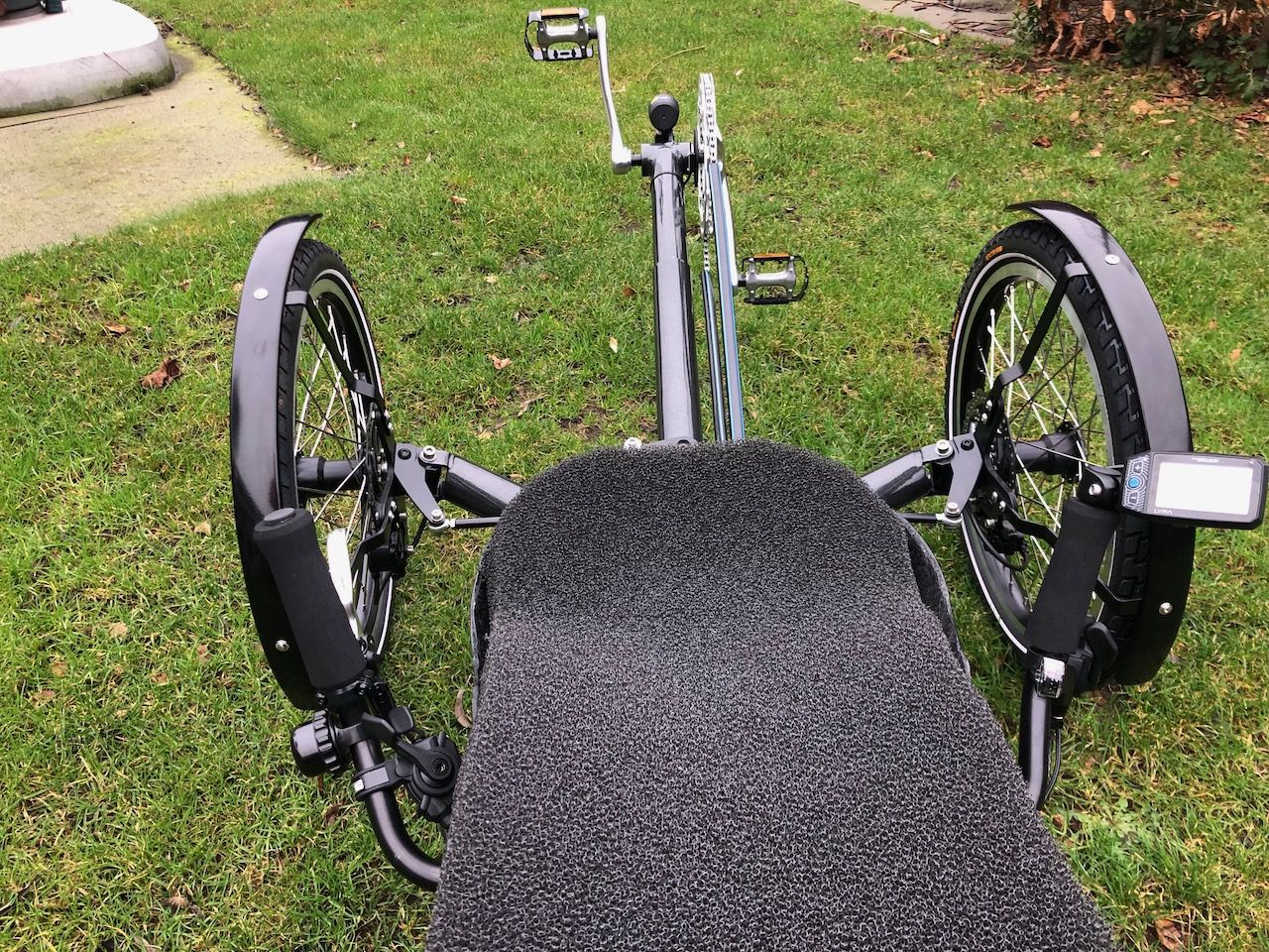 Zitting: USVA Bike, driewieler trike męt trapondersteuning en aangepaste ligstoel