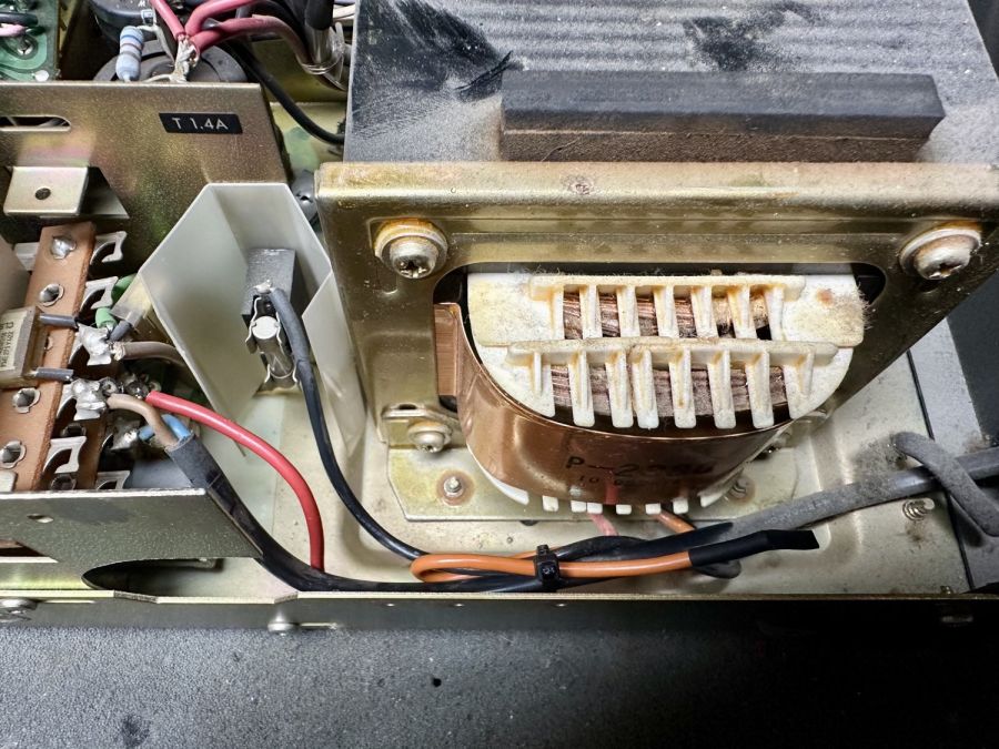 Transformator aansluiten van 220V naar 240V