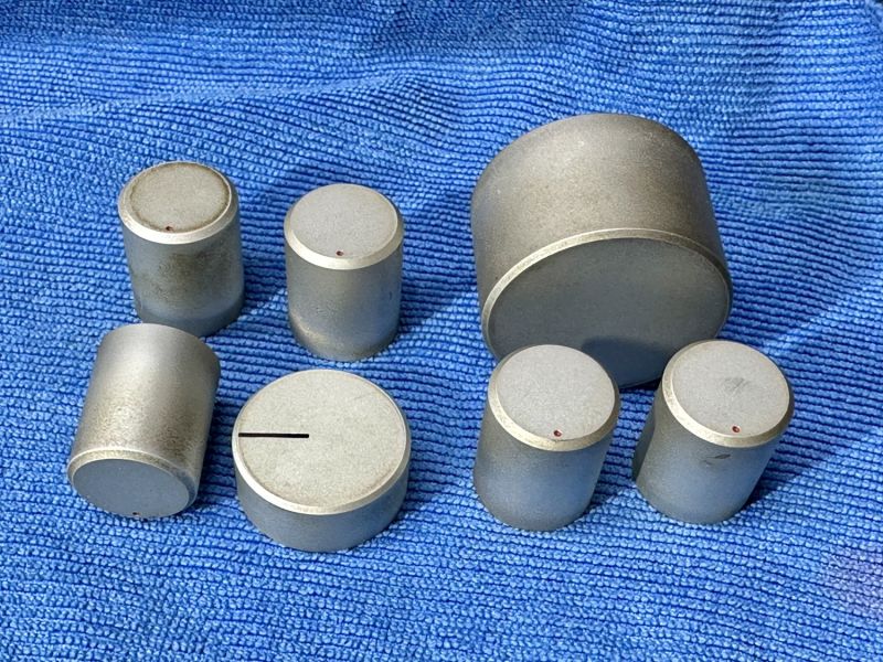 Yamaha R-300 receiver knoppen