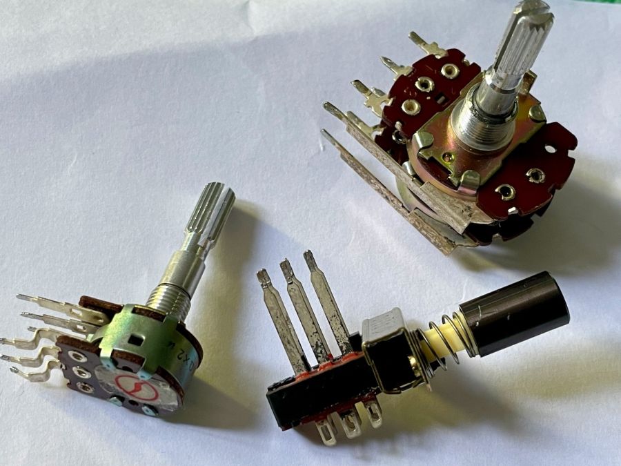 Ultrasoon gereinigde potmeters