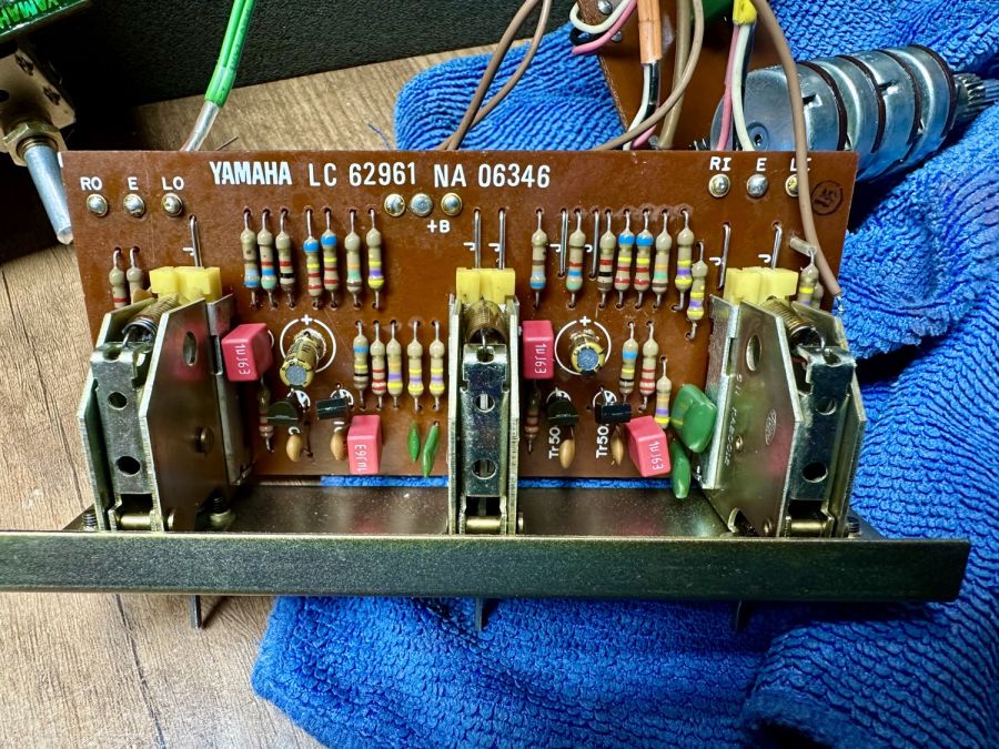 Ultrasoon gereinigde potmeters