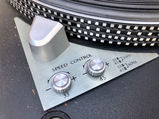 Onkyo CP-700M speed control defect