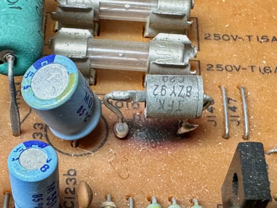 Luxman L200 versterker lamp naar led ombouw