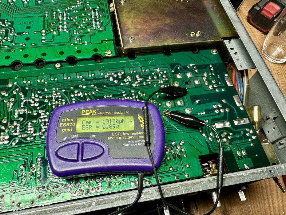 Yamaha CA-710 versterker led verlichting UV meters