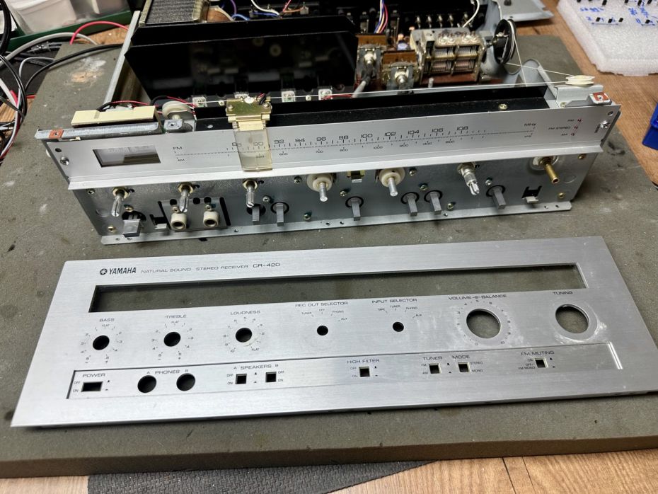 Yamaha receiver open ter reparatie