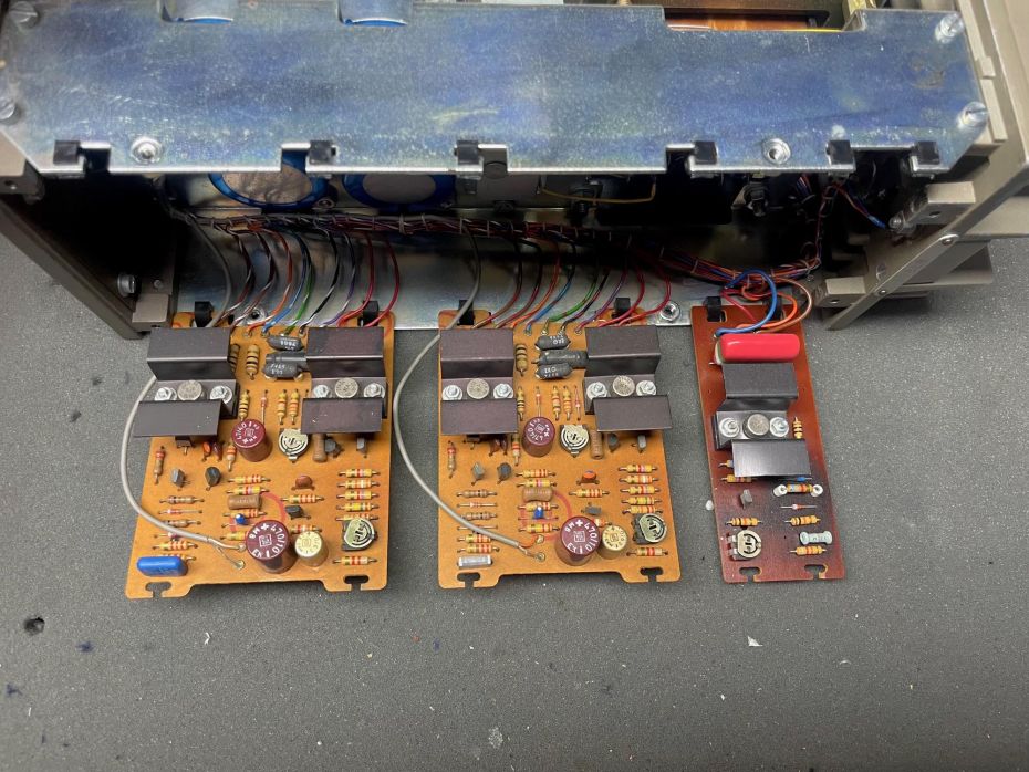 Quad 33 en 303 open