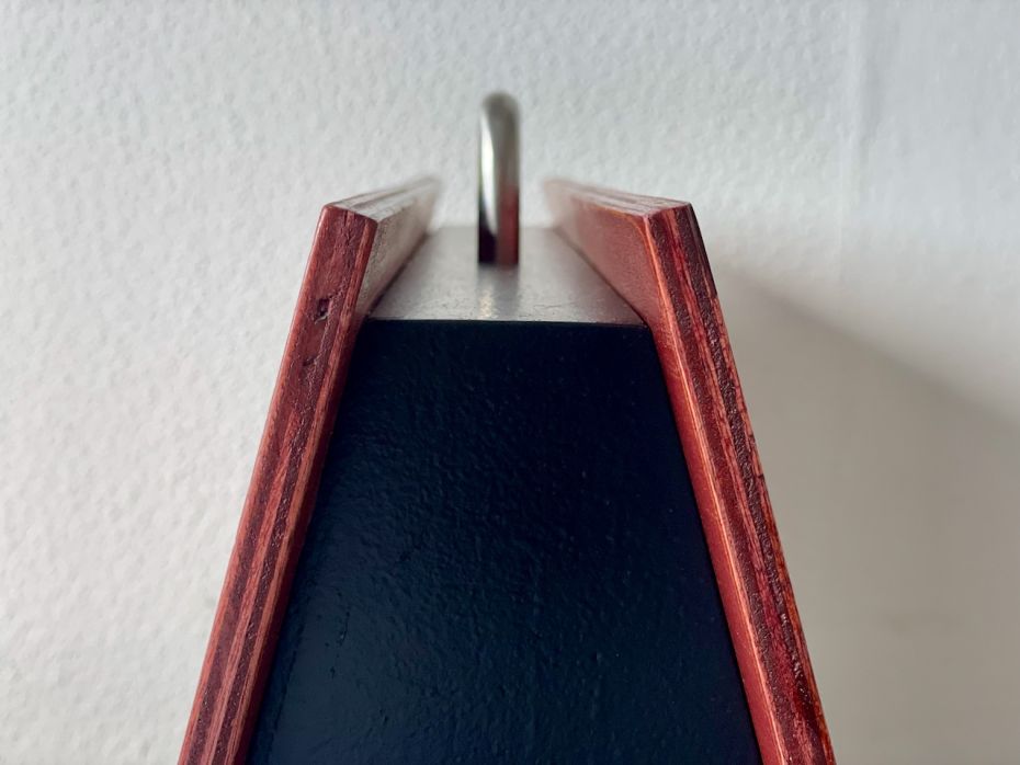 Aktetas BT speaker ontwerp zijaanzicht