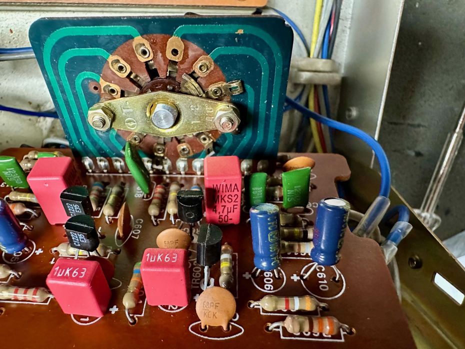 Phono gedeelte van Sansui AU-101