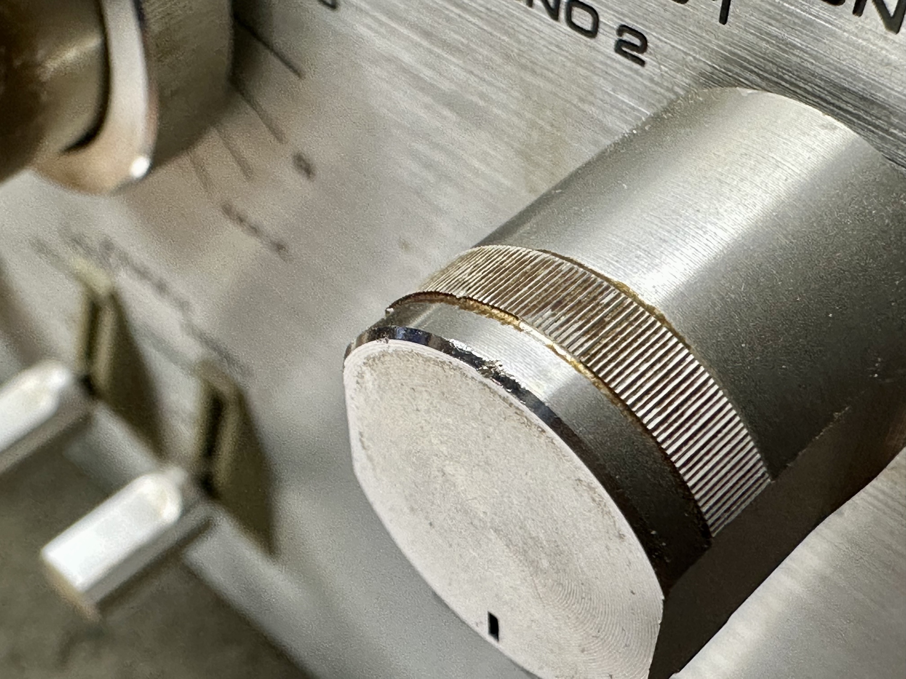Potmeter knoppen zijn erg vies
