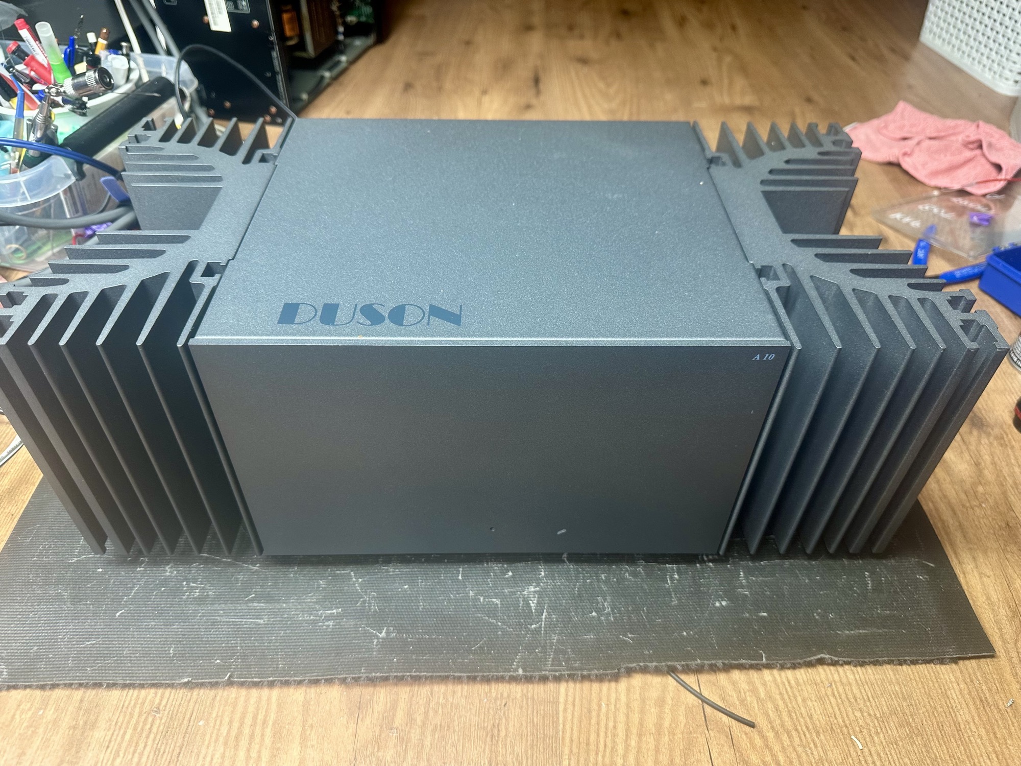 DUSON A 10 2x 45 watt class A versterker ter reparatie