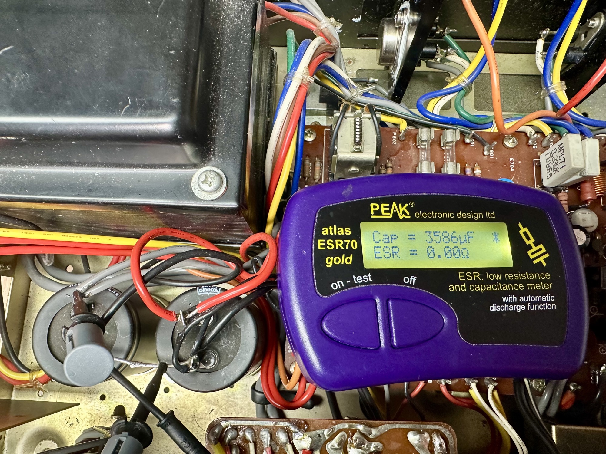 Originele buffer elco's meten 50% van hun capaciteit