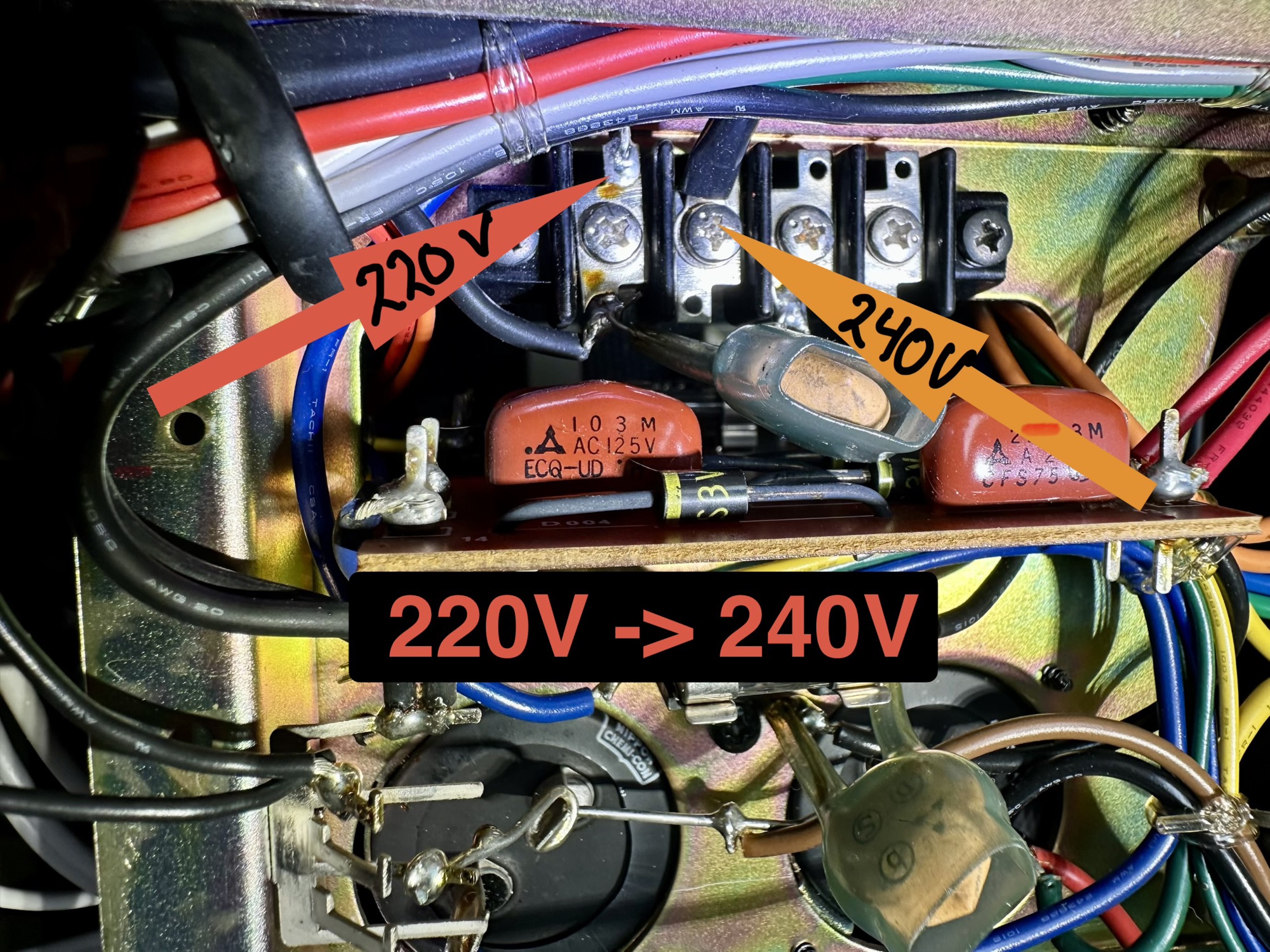 Transformator omzetten van 220V naar 240V ingang.