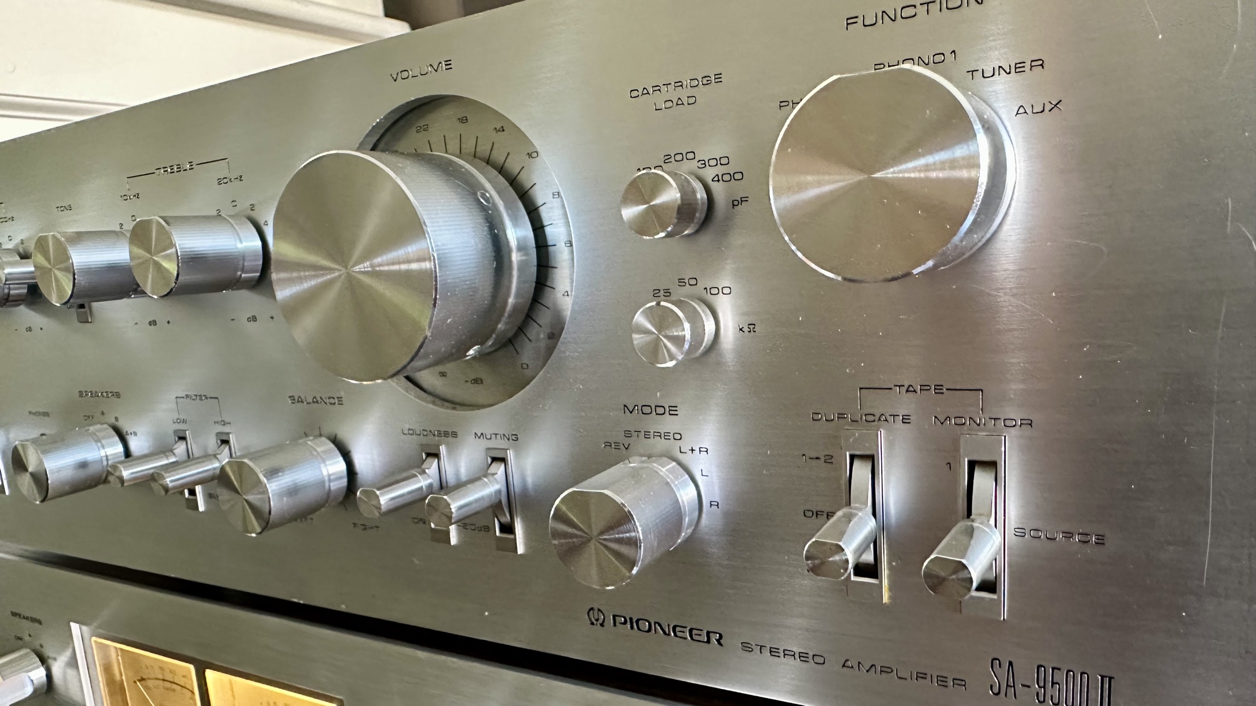 Pioneer SA-9500 mk2 samen met Akai AM-2800