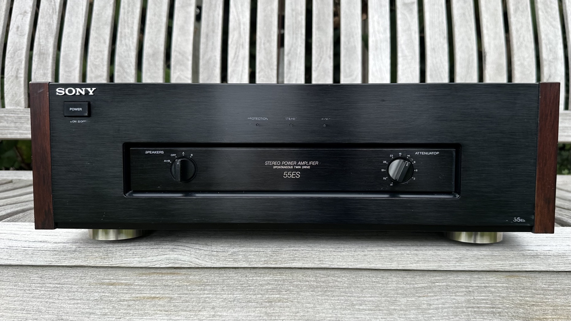 Gerepareerde SONY TA-N55es eindversterker