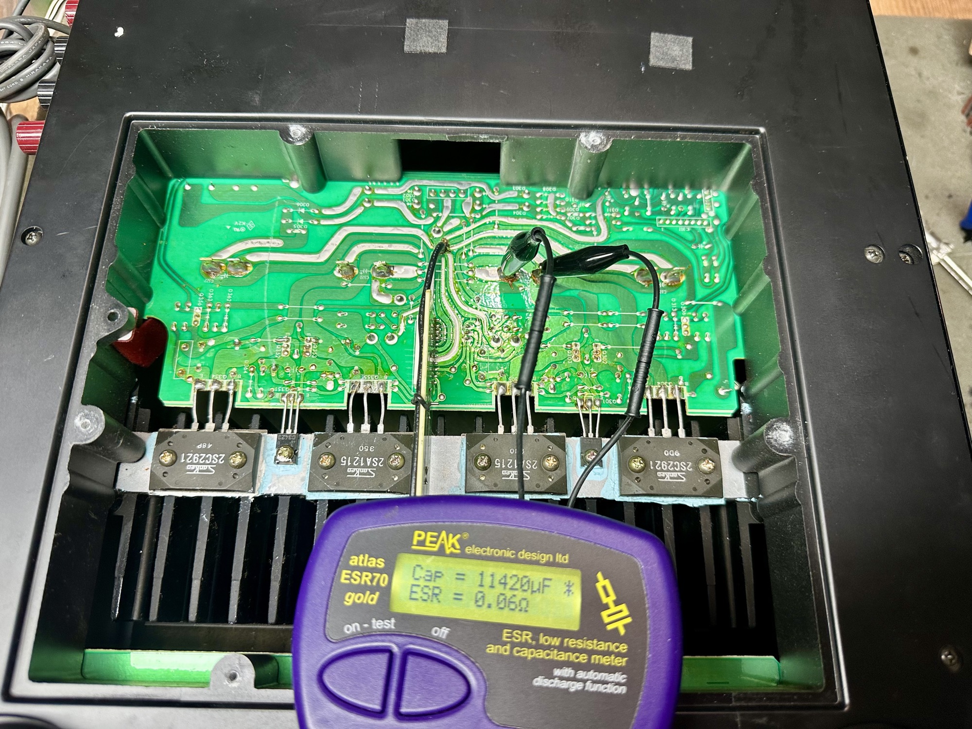 Capaciteit van voeding elco's Sony TA-N55