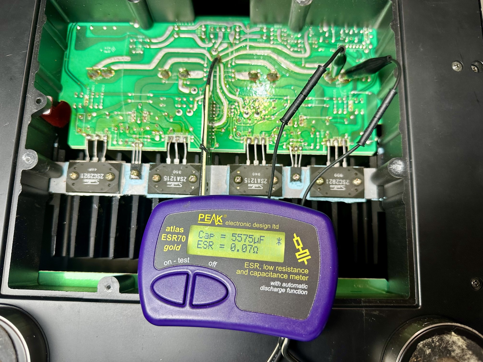 Capaciteit van voeding elco's Sony TA-N55
