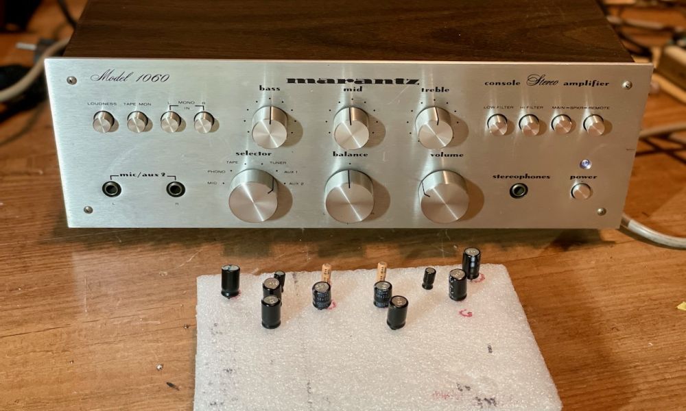 Marantz 1060 versterker reparatie