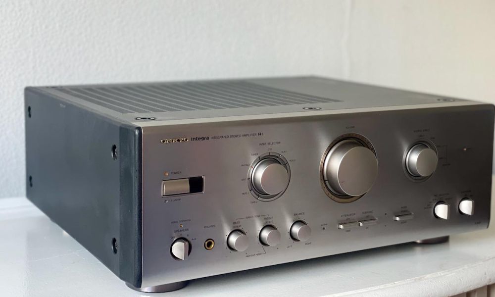 Onkyo A-807 zilvergrijs 