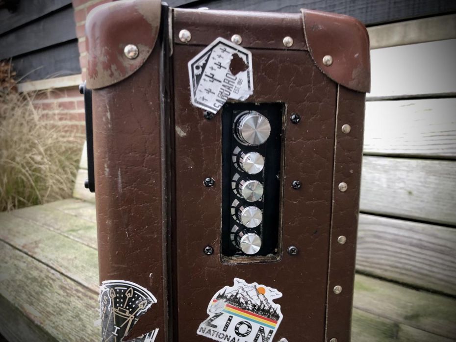 Beachcase, Koffer met speakers