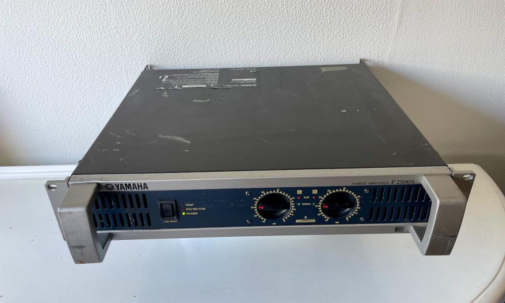 Yamaha P2500s reparatie