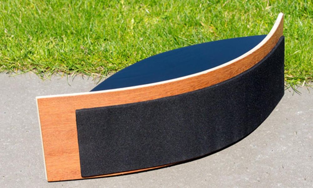 Design speaker half rond