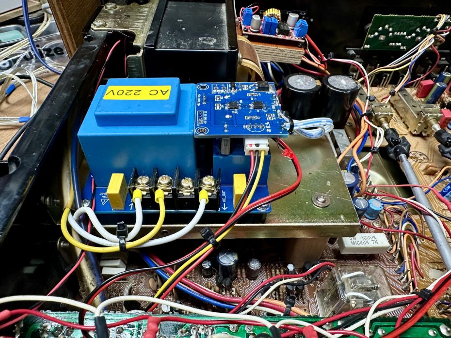 transformator en relais op aansturing 1