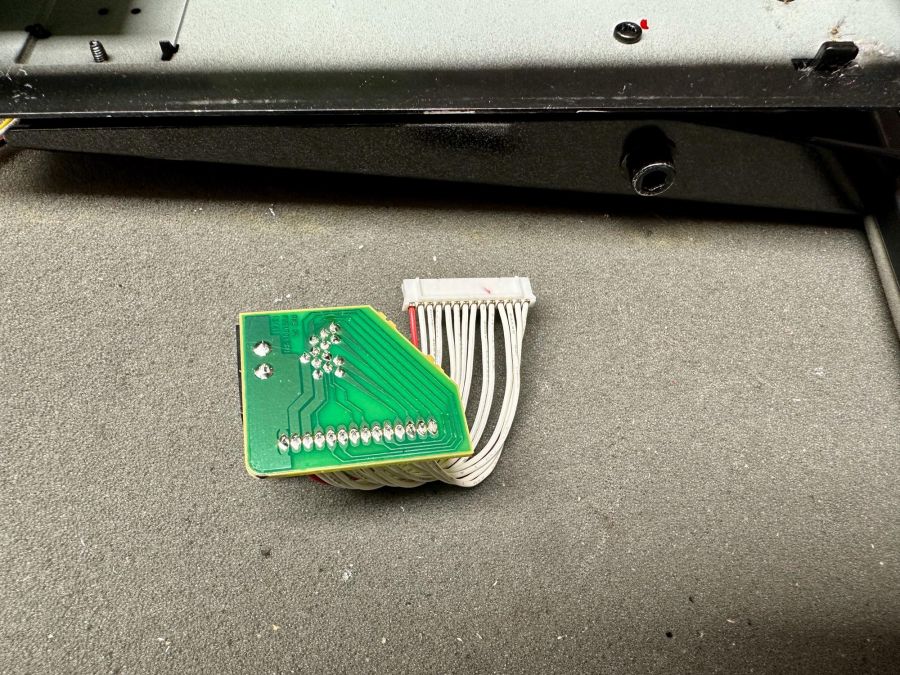 Roland GR-55 aux input installatie