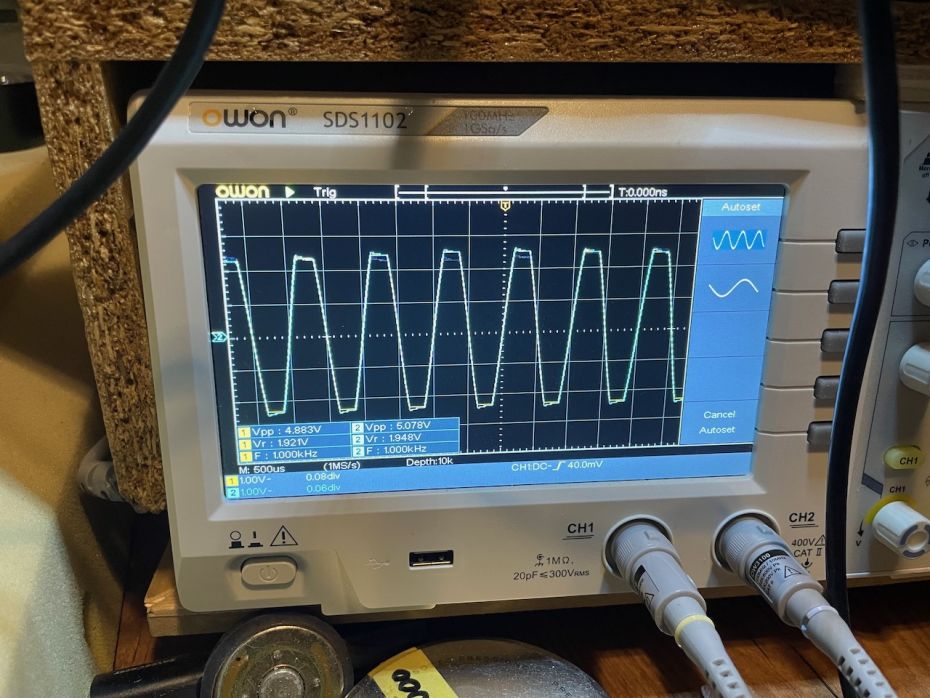 Moment van clipping van de Marantz 1060 versterker.