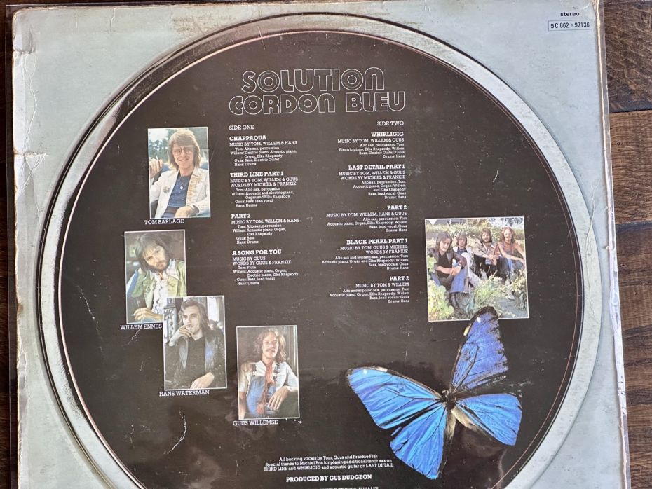 SOLUTION band lp achterkant